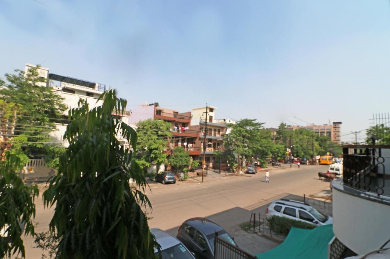 Hari Villa Residency --Near Noida Indoor Stadium Exterior foto